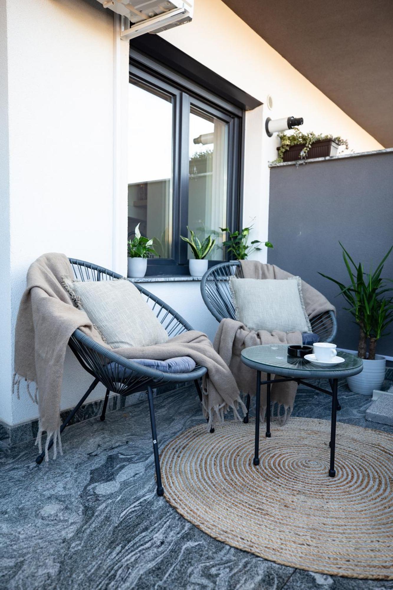 Unique City View Apartment Balcony & Parking Space Kolozsvár Kültér fotó